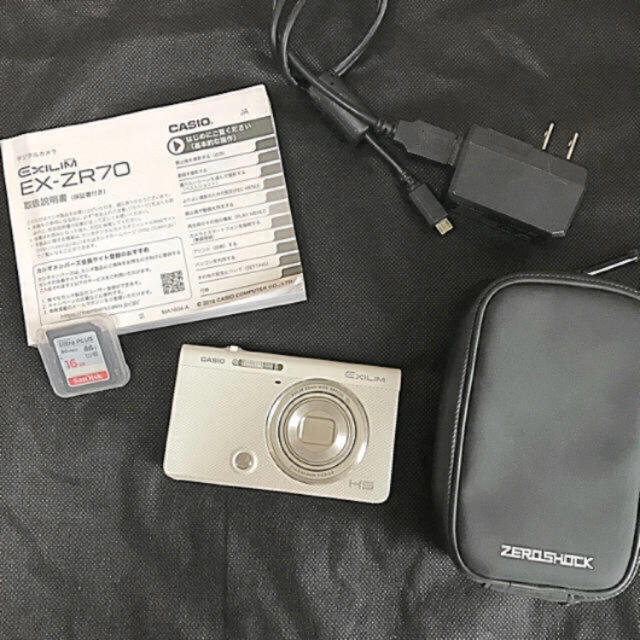 CASIO(カシオ)のCASIO EXILIM EX-ZR70 スマホ/家電/カメラのカメラ(コンパクトデジタルカメラ)の商品写真