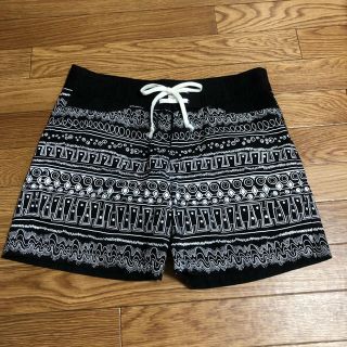 ステューシー(STUSSY)のstussy tomtom beach short(ショートパンツ)