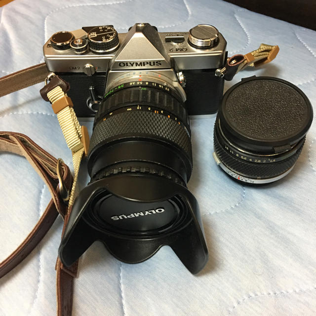 フィルムカメラ本体 極美品  オリンパス レンズ2本カメラ