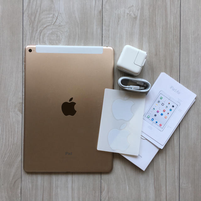 Apple iPad Air2 64GB GOLD シムフリー　美品