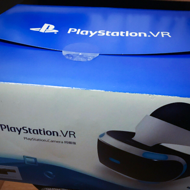 PlayStation VR(プレイステーションヴィーアール)の【中古】バイオ7ソフト付 PlayStation VR Camera 同梱版 エンタメ/ホビーのゲームソフト/ゲーム機本体(その他)の商品写真