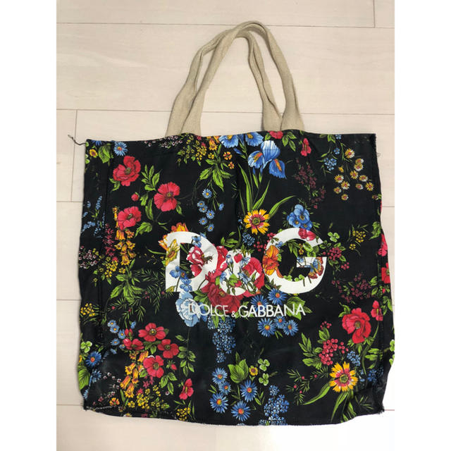 DOLCE&GABBANA(ドルチェアンドガッバーナ)のD&Gトートバッグ(katemos様→誤って購入キャンセルしてしまいました) レディースのバッグ(トートバッグ)の商品写真