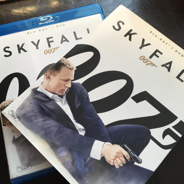 スカイフォール 007 SKYFALL ブルーレイ Blu-ray エンタメ/ホビーのDVD/ブルーレイ(外国映画)の商品写真