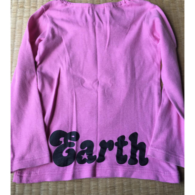 EARTHMAGIC(アースマジック)のearthバニーマフィーロンＴ♡110 キッズ/ベビー/マタニティのキッズ服女の子用(90cm~)(Tシャツ/カットソー)の商品写真