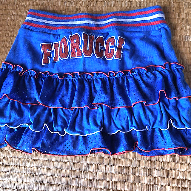Fiorucci(フィオルッチ)のFIORUCCI  スウェットスカート キッズ/ベビー/マタニティのキッズ服女の子用(90cm~)(スカート)の商品写真
