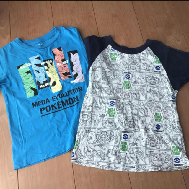 UNIQLO(ユニクロ)のポケモ半袖 二枚 110 キッズ/ベビー/マタニティのキッズ服男の子用(90cm~)(Tシャツ/カットソー)の商品写真