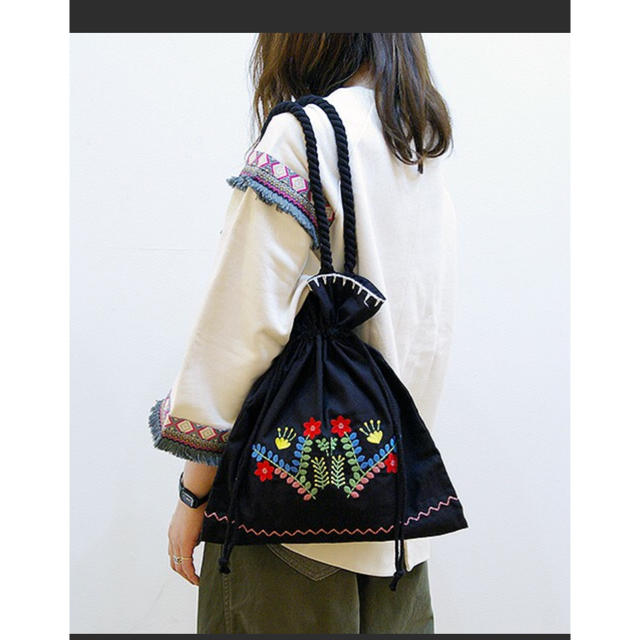 ROOTOTE(ルートート)のいーちゃん様専用  ROOTOTE 刺繍 トートバッグ ルートート レディースのバッグ(トートバッグ)の商品写真