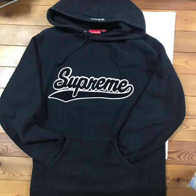 SUPREME ジャスティンビーバー Mステ着用 Chenille script