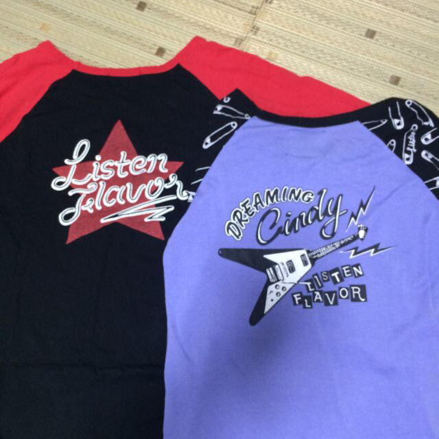 LISTEN FLAVOR(リッスンフレーバー)のリッスンフレーバーTシャツセット レディースのトップス(Tシャツ(長袖/七分))の商品写真