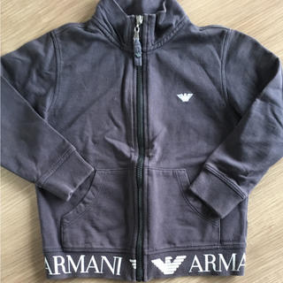 アルマーニ ジュニア(ARMANI JUNIOR)の専用アルマーニ パーカー(ジャケット/上着)