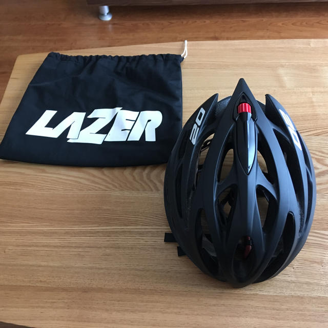 LAZER(レイザー)のLazer ヘルメット スポーツ/アウトドアの自転車(ウエア)の商品写真