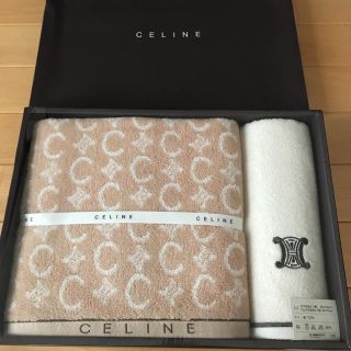 セリーヌ(celine)の新品‼️CELINEバスタオルとフェイスタオルの2点セット(タオル/バス用品)