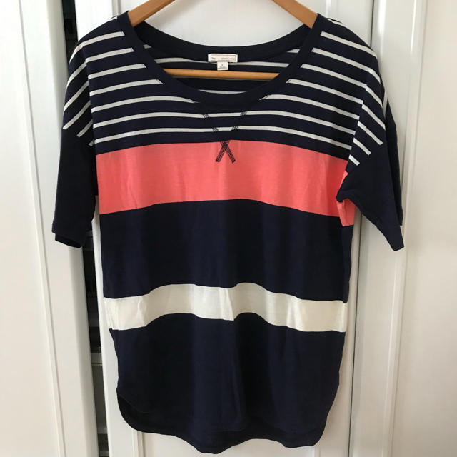 GAP(ギャップ)のGAP Tシャツ レディースのトップス(Tシャツ(半袖/袖なし))の商品写真