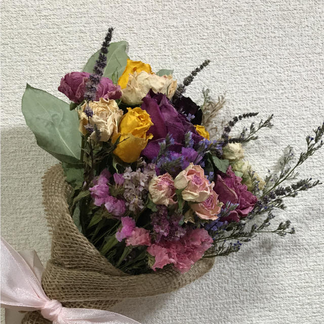 ドライフラワー スワッグ　ブーケタイプ 薔薇づくし ハンドメイドのフラワー/ガーデン(ドライフラワー)の商品写真