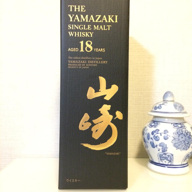 サントリー(サントリー)の山崎18年 1本 新品 箱付 食品/飲料/酒の酒(ウイスキー)の商品写真