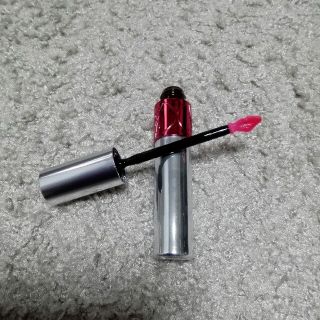 イヴサンローランボーテ(Yves Saint Laurent Beaute)のぽよ 様専用★イヴサンローラン　ヴォリュプテ　ティントインオイル　5(口紅)