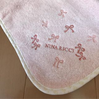 ニナリッチ(NINA RICCI)のニナリッチ ハンドタオル新品(タオル/バス用品)