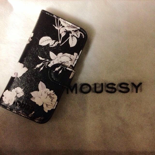 マウジー(moussy)のmoussy iPhoneケース(モバイルケース/カバー)