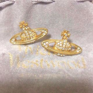 ヴィヴィアンウエストウッド(Vivienne Westwood)のみるく様 vivienneオーブピアス(ピアス)