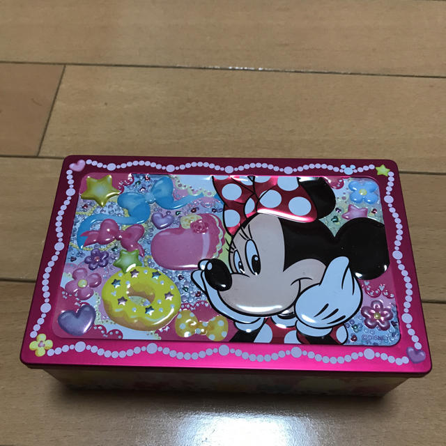 Disney ディズニー ミニーちゃん 缶の入れ物の通販 By Yukija S Shop ディズニーならラクマ