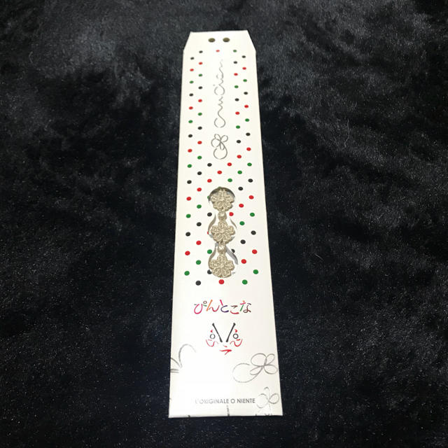 Cruciani(クルチアーニ)のクルチアーニ ぴんとこな レディースのアクセサリー(ブレスレット/バングル)の商品写真