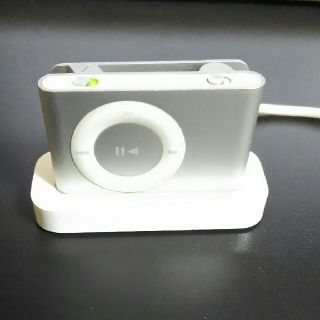 アップル(Apple)の再値下げ　apple ipod shuffle (ポータブルプレーヤー)