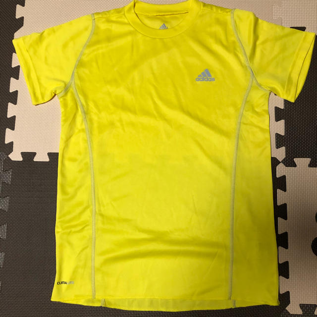 adidas(アディダス)のTシャツ メンズのトップス(Tシャツ/カットソー(半袖/袖なし))の商品写真