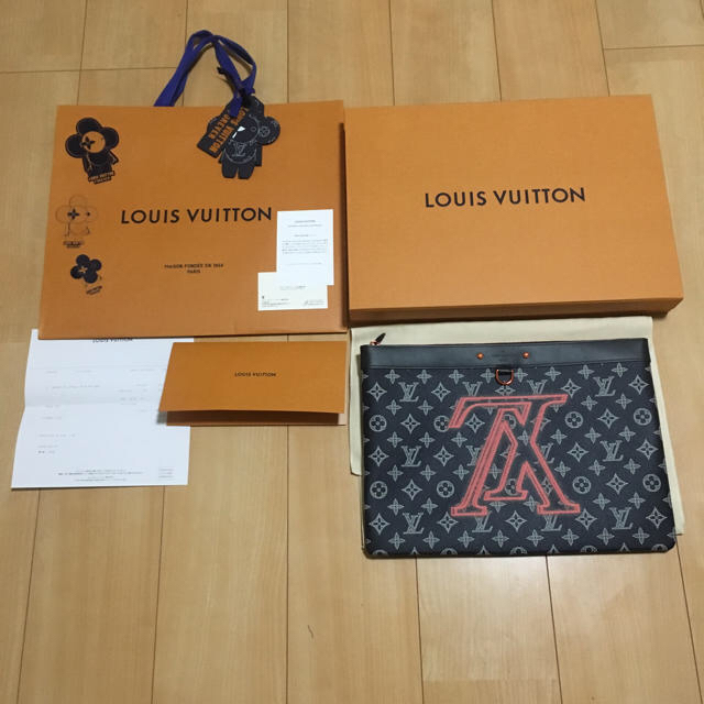 国内正規 louis vuitton クラッチバッグ