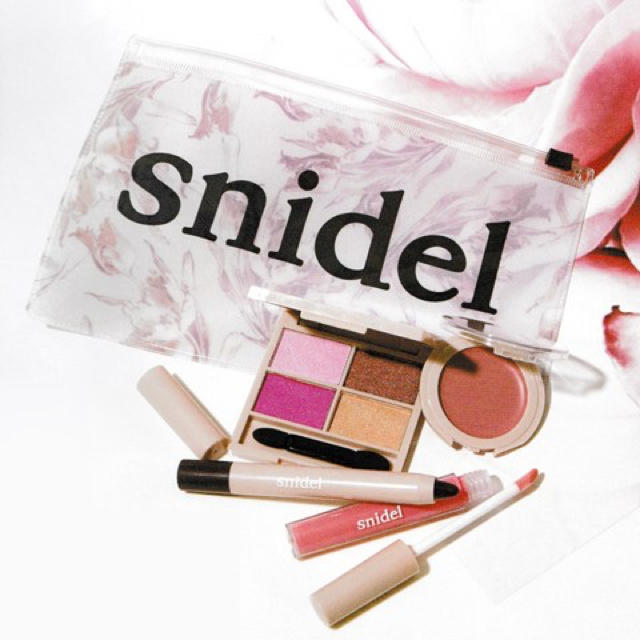 SNIDEL(スナイデル)の sweet スウィート 2018年 5月号 付録 コスメ/美容のベースメイク/化粧品(アイシャドウ)の商品写真