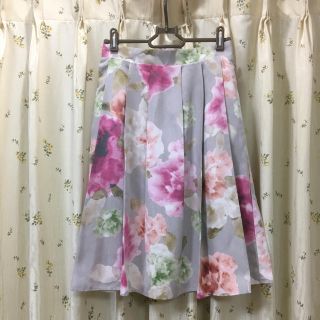 トッコ(tocco)のまめ様専用ページ♪tocco closet スカート♪♯7(ひざ丈スカート)