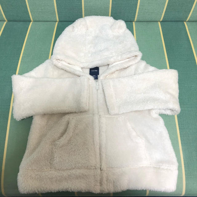 babyGAP(ベビーギャップ)のGAP baby パーカー 80㎝ キッズ/ベビー/マタニティのベビー服(~85cm)(トレーナー)の商品写真