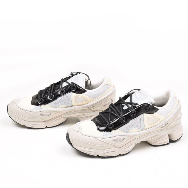 RAF SIMONS(ラフシモンズ)のラフシモンズRAF SIMONS OZWEEGOIIIスニーカー　US9 メンズの靴/シューズ(スニーカー)の商品写真