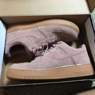 ナイキ(NIKE)のairforce1 ピンク スエード(スニーカー)