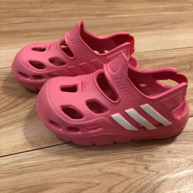 adidas(アディダス)のアディダス サンダル14センチ キッズ/ベビー/マタニティのベビー靴/シューズ(~14cm)(サンダル)の商品写真