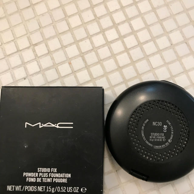 MAC(マック)のMAC  コスメ/美容のベースメイク/化粧品(ファンデーション)の商品写真