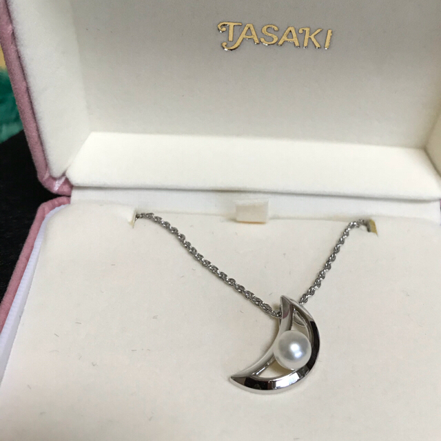 TASAKI(タサキ)の専用です。真珠のネックレス 新品未使用 レディースのアクセサリー(ネックレス)の商品写真