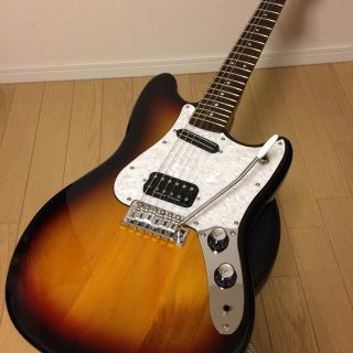 フェンダー(Fender)のsquier  cyclone 即戦力サイクロン duncan搭載 最終値下げ(エレキギター)