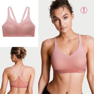 ヴィクトリアズシークレット(Victoria's Secret)の購入したばかり‼️VSスポーツブラ(ウェア)