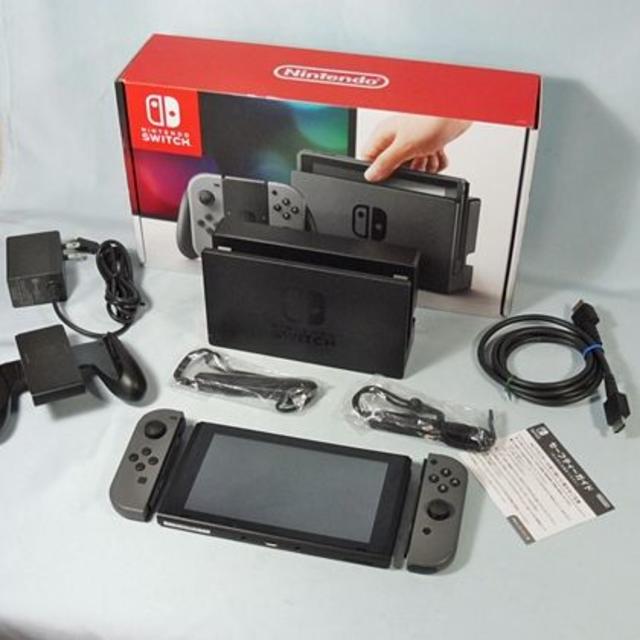 Nintendo Switch(ニンテンドースイッチ)の[送料無料] 任天堂 Switch スイッチ 家庭用ゲーム機 グレー エンタメ/ホビーのゲームソフト/ゲーム機本体(家庭用ゲーム機本体)の商品写真