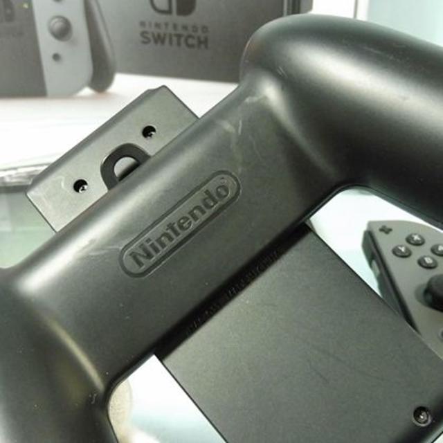 Nintendo Switch(ニンテンドースイッチ)の[送料無料] 任天堂 Switch スイッチ 家庭用ゲーム機 グレー エンタメ/ホビーのゲームソフト/ゲーム機本体(家庭用ゲーム機本体)の商品写真