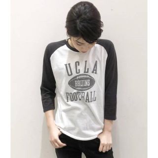 アパルトモンドゥーズィエムクラス(L'Appartement DEUXIEME CLASSE)のアパルトモン APstudio GOOD SPEED UCLA ラグランT 新品(Tシャツ(半袖/袖なし))