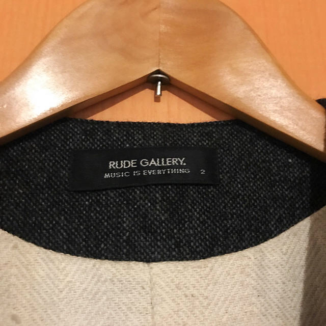 RUDE GALLERY(ルードギャラリー)のルードギャラリー ベスト メンズのトップス(その他)の商品写真