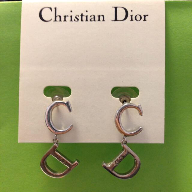 Christian Dior(クリスチャンディオール)のChristian Diorピアス レディースのアクセサリー(ピアス)の商品写真