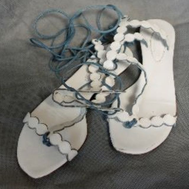 BRUNOMAGLI(ブルーノマリ)のブルーノマリのサンダル　トング　23㎝ レディースの靴/シューズ(サンダル)の商品写真