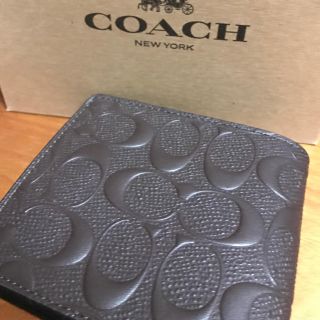 コーチ(COACH)の[送料無料] COACH 折財布 シグネチャーデザイン(折り財布)