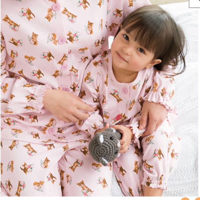 Combi mini(コンビミニ)の新品未使用☆コンビミニ ☆パジャマ キッズ/ベビー/マタニティのキッズ服女の子用(90cm~)(パジャマ)の商品写真