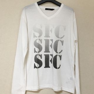 アズールバイマウジー(AZUL by moussy)のAZUL  カッコいいロゴ長袖Tシャツ  M  白(Tシャツ/カットソー(七分/長袖))