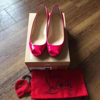 クリスチャンルブタン(Christian Louboutin)のほぼ未使用  クリスチャンルブタン パンプス(ハイヒール/パンプス)