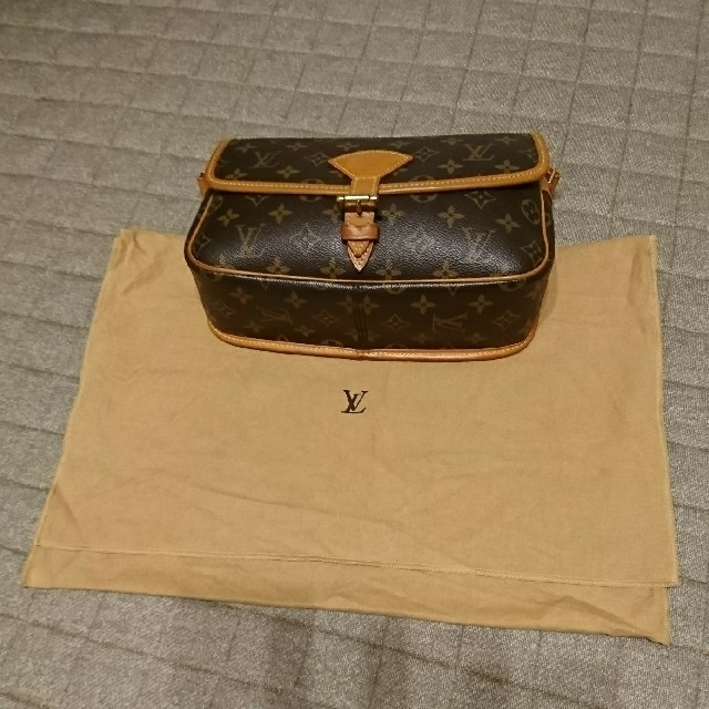 LOUIS VUITTONソローニュ ショルダーバッグ 正規品ショルダーバッグ