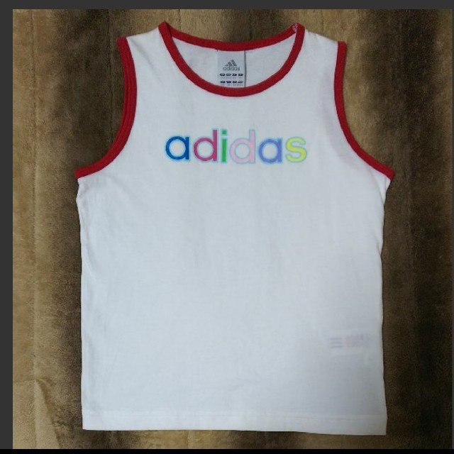 adidas(アディダス)のadidas キッズ 140 タンクトップ キッズ/ベビー/マタニティのキッズ服女の子用(90cm~)(Tシャツ/カットソー)の商品写真